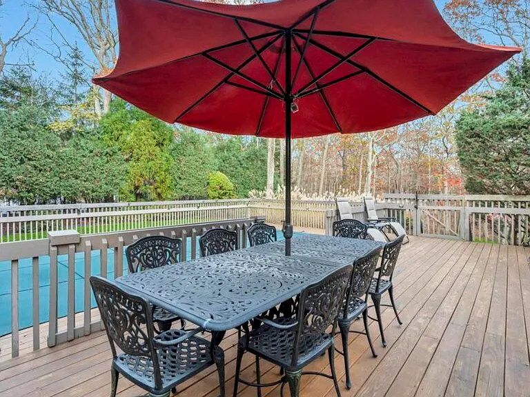 51 Roses Grove Rd — Photo 28