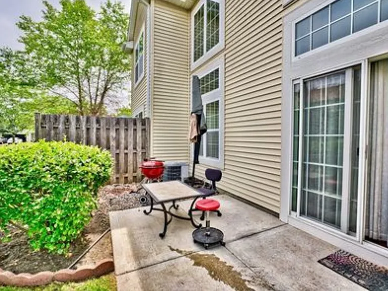 9505 Rainsford Dr — Photo 22