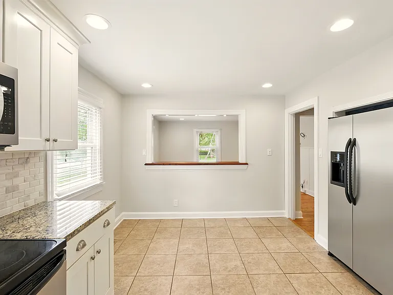 421 Marquette Dr — Photo 7