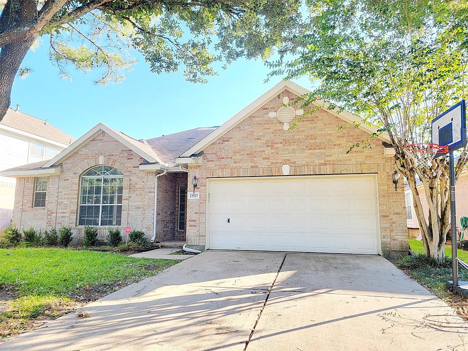 1st image of 23523 Peacock Gap Ln