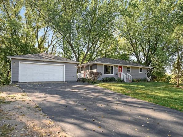 6819 11th St N, Oakdale, MN 55128