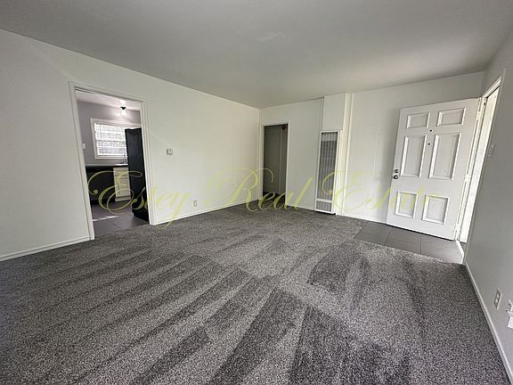 4th image of 901-905 Mariposa St #901