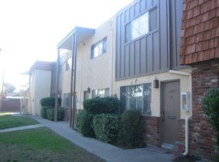 5381 N Angus St, Fresno, CA 93710