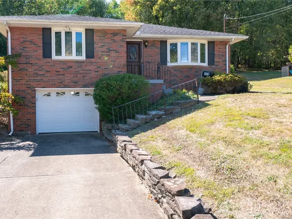 1370 Lincoln Dr, Monaca, PA 15061