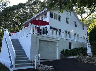 102 Thatcher Rd, Gloucester, MA 01930