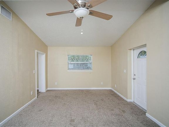 4th image of 6366 37th Ave N