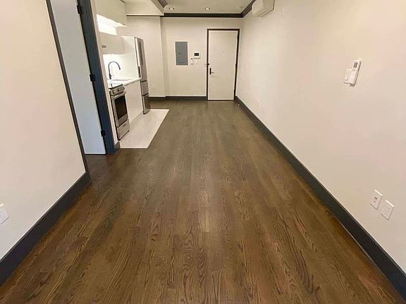 3rd image of 1078 Bergen St #2R