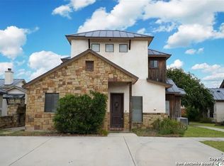1752 Gruene Vineyard Xing, New Braunfels, TX 78130