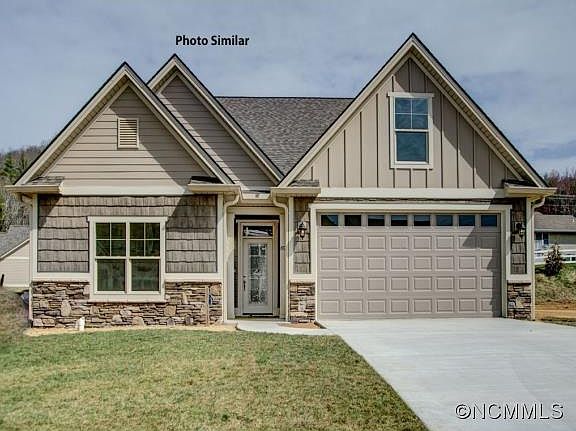 1st image of 139 Windstone Dr