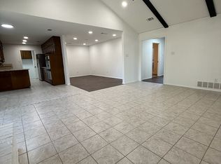 3000 River Bend Rd, Arlington, TX 76014