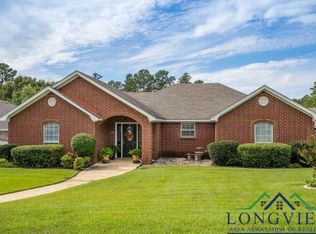 1809 Chisolm Pl, Longview, TX 75605