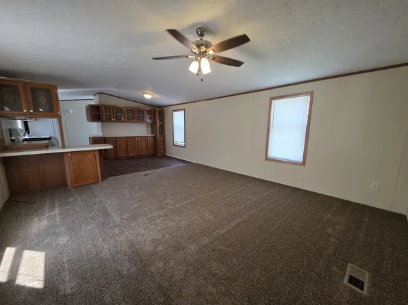 210 Evergreen Rd #210, Flint, MI 48506