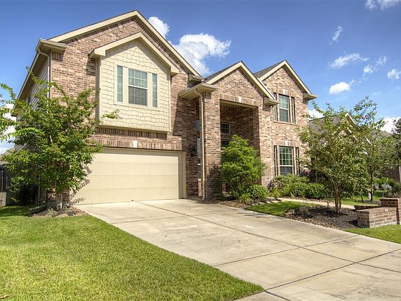 3rd image of 12118 Coldwater Cove Ln