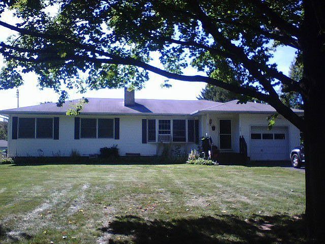 1st image of 20 Suburban Dr