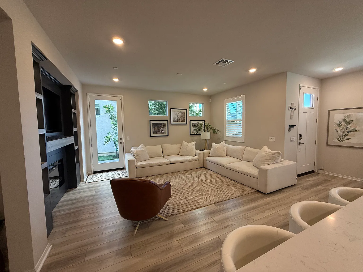 Whirlwind Dr, Ladera Ranch — Photo 2