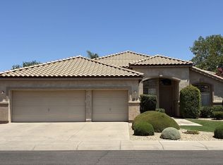 682 W Raven Dr, Chandler, AZ 85286