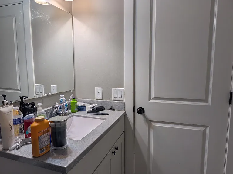 1004 Sausalito Dr — Photo 7