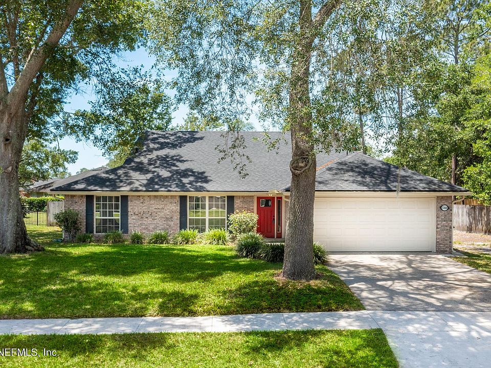 1st image of 12440 Gentle Knoll Dr E