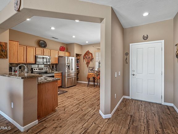 4th image of 17766 W PARRA Drive