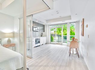 2300 Saint Clair Ave W #211, Toronto, ON M6N 1K8
