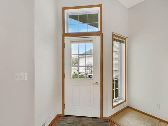 4th image of 3356 38th St S