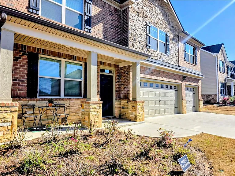3518 English Elm Way — Photo 3