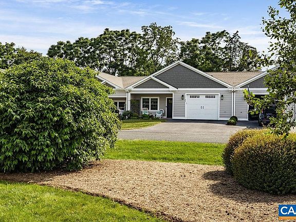 4th image of 80 Apple Blossom Ct
