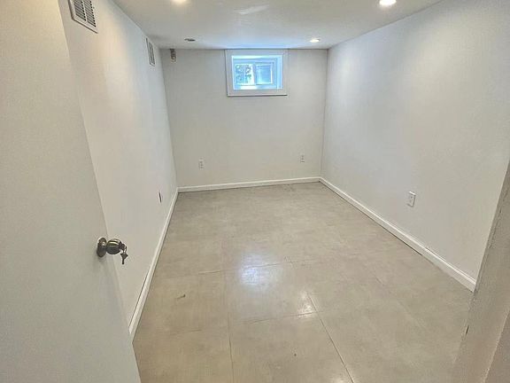 3rd image of 21520 46th Ave #Basement