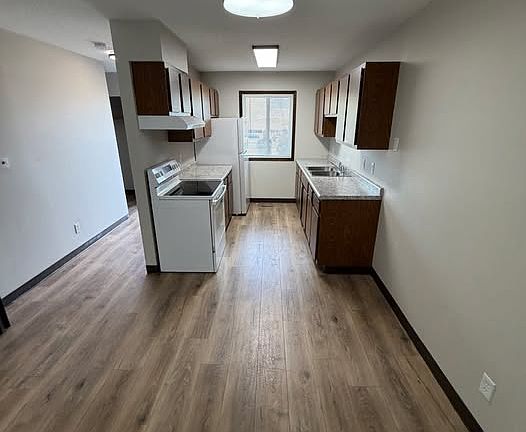 2nd image of 4709 S Baha Ave
