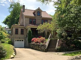 223 Dan Dr, Pittsburgh, PA 15216