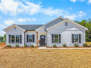 7946 Glade St, Rural Hall, NC 27045