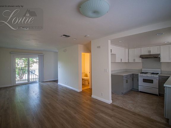 4th image of 34 Bonita St Unit B