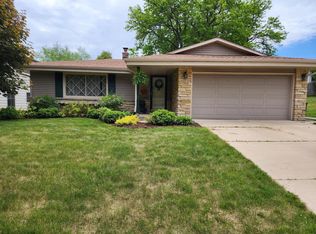 4815 68th St, Kenosha, WI 53142