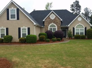 370 Glouchester Dr, Locust Grove, GA 30248