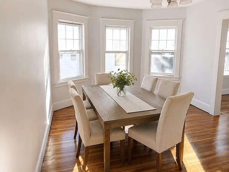 621 Undercliff Ave #2 — Photo 2