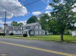 136 S Fellowship Rd, Maple Shade, NJ 08052