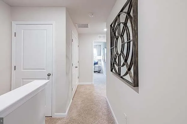 10 Peregrine Way — Photo 30