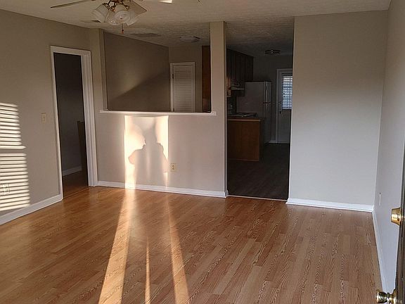 2nd image of 255 Haymarket Ln