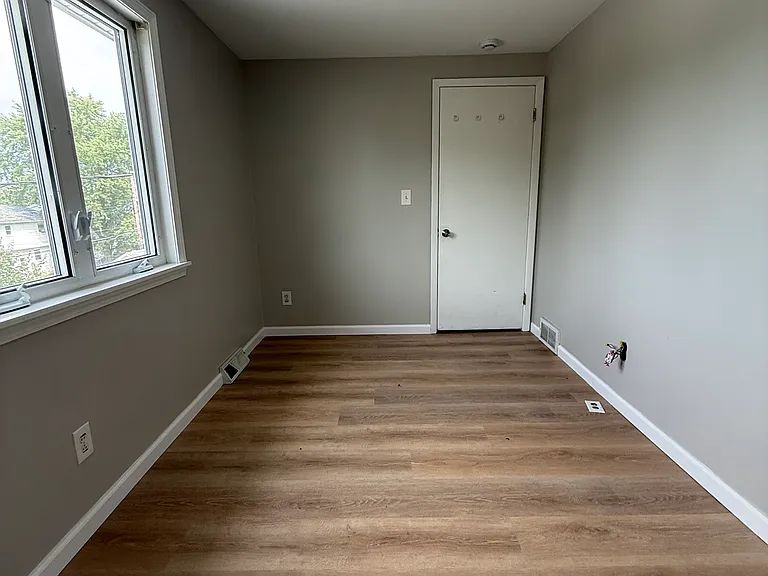 65 Sebring Dr — Photo 13