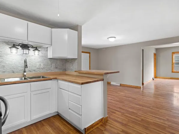 807 East Madison STREET, Waterloo, WI 53594