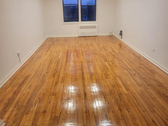 2nd image of 1040 Neilson Street #6G