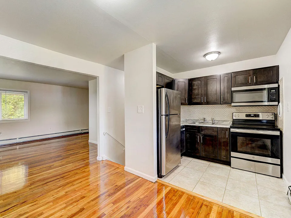 Rydal Apartments
