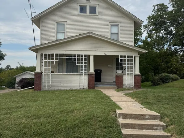 721 N Ash St, Ottumwa, IA 52501