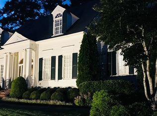 456 Langley Oaks Dr SE, Marietta, GA 30067