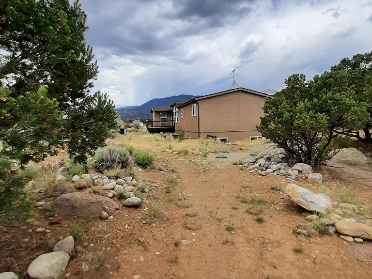 Mount Harvard Cir — Photo 18
