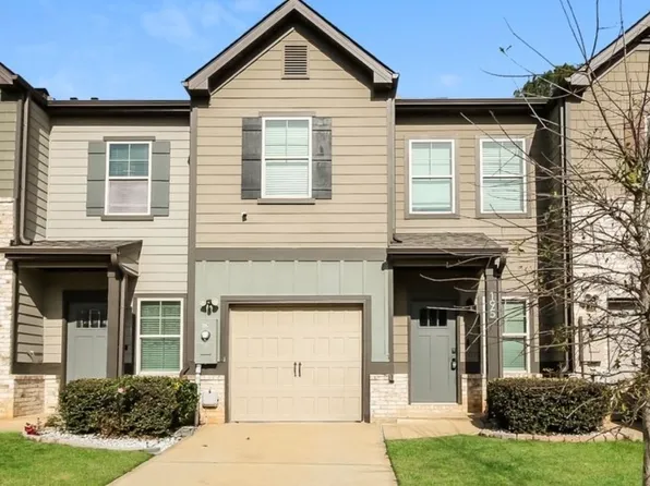 195 Skipjack Ct, Covington, GA 30016