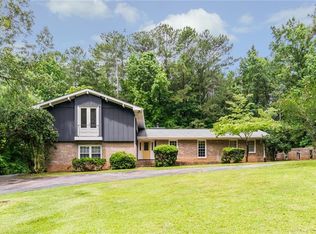 4530 Pembroke Dr SW, Smyrna, GA 30082