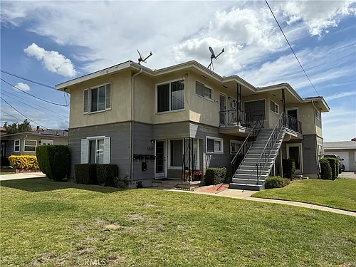 5660 Noel Dr Photo 1