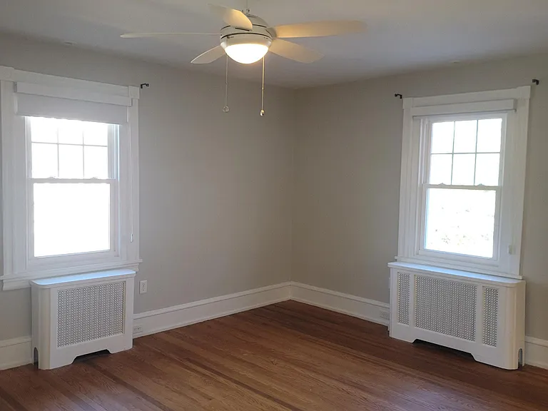 113 Grayling Ave #2 — Photo 9