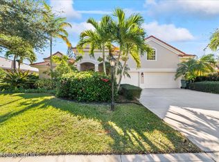 327 Southampton Dr, Indialantic, FL 32903
